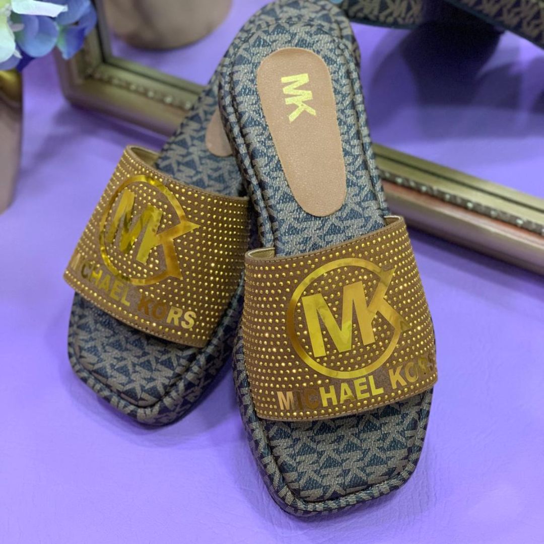 Sandalia Mk Microporosa