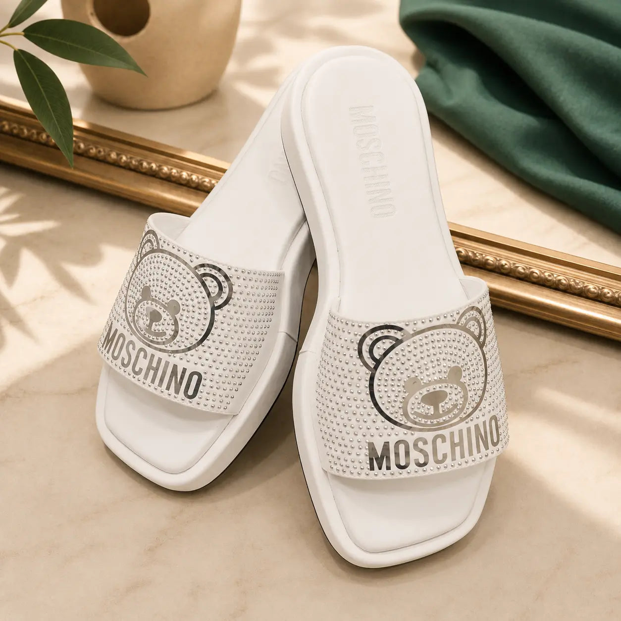 SANDALIA MOSCHINO ELITE™