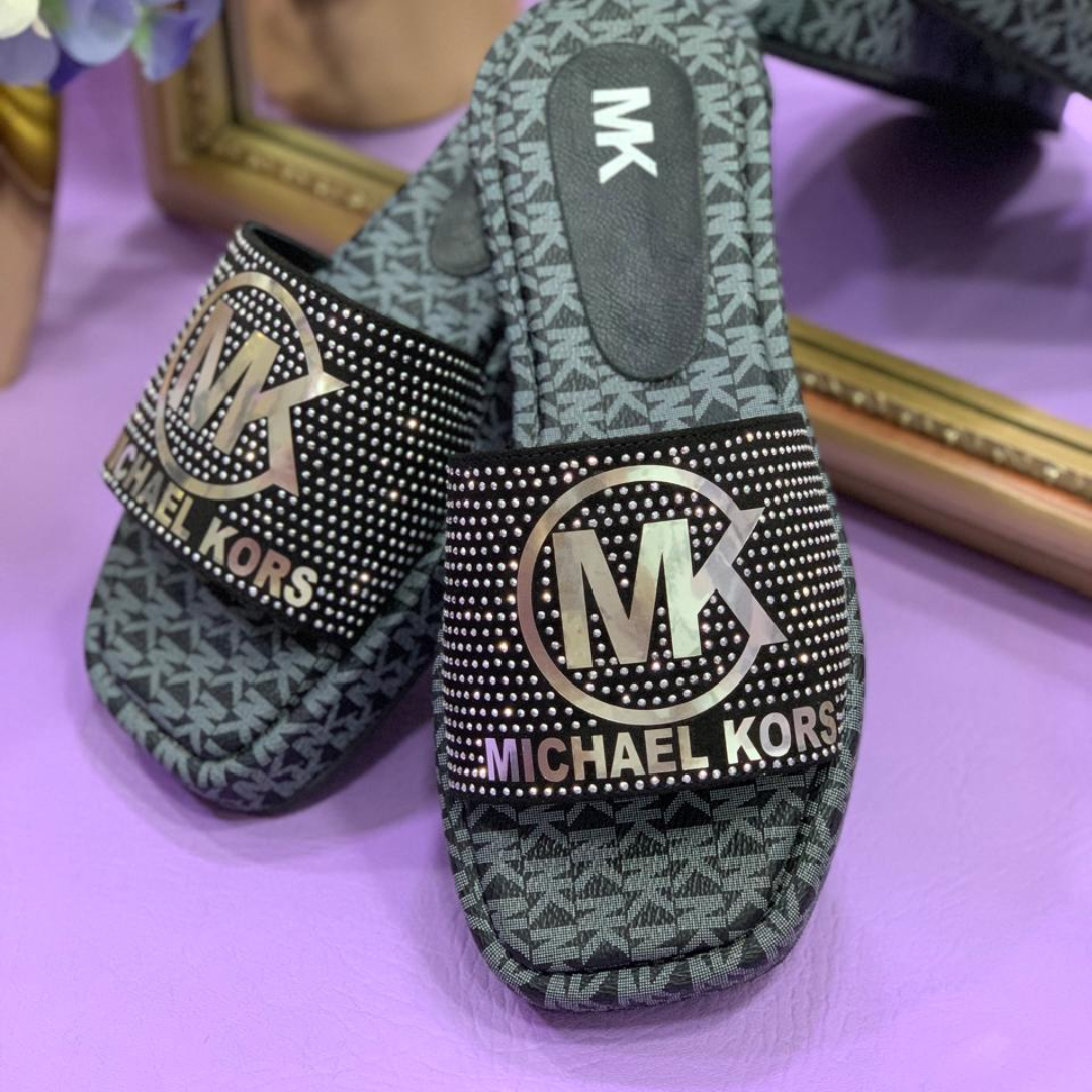 Sandalia Mk Microporosa